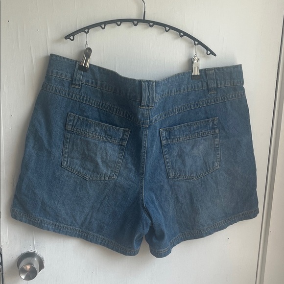 Nevada Blue Denim Women's Jean Shorts Size 18W - Picture 5 of 5